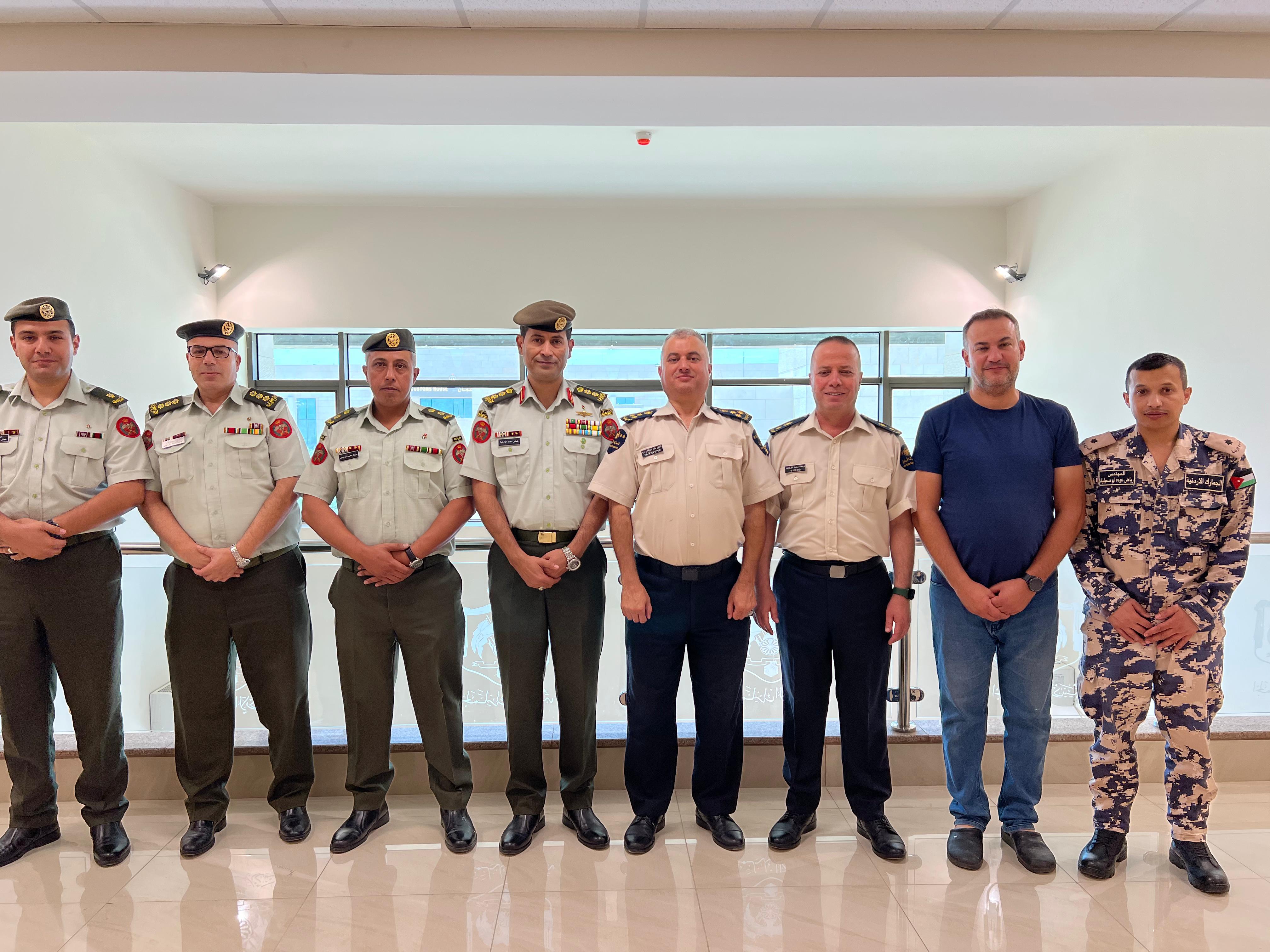 Military_Labs_visit
