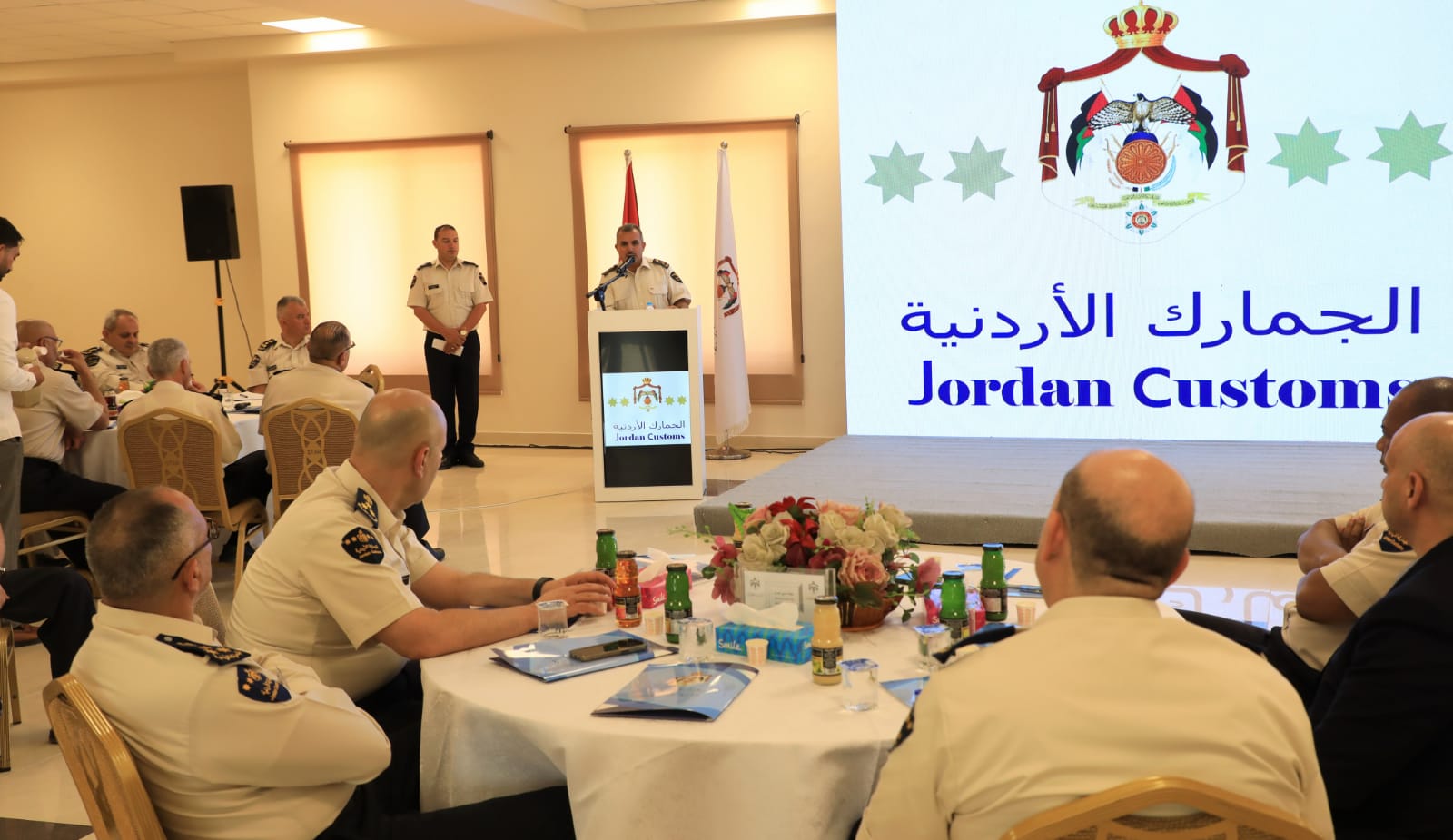 اطلاق_جائزة_التميز_بين_المديريات_والمراكز_الجمركية_